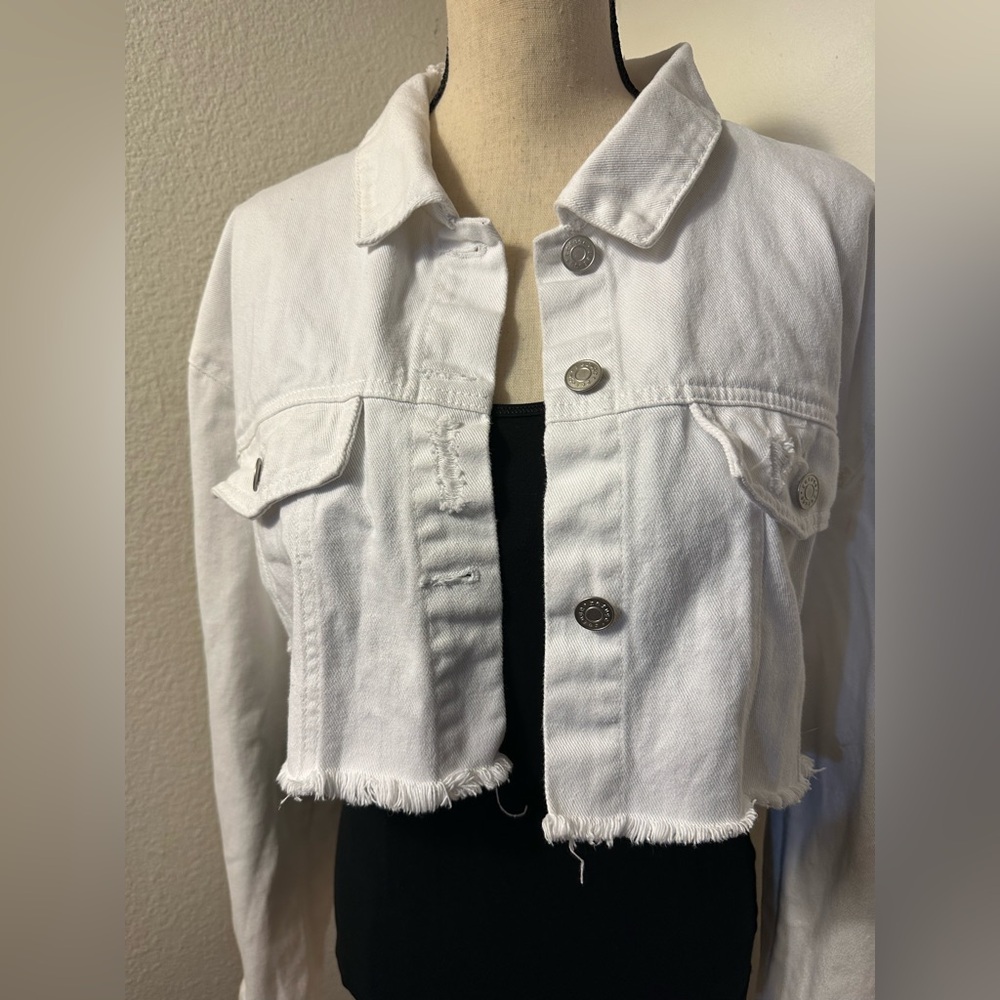 Refuge White Denim Jacket - Picture 1 of 11